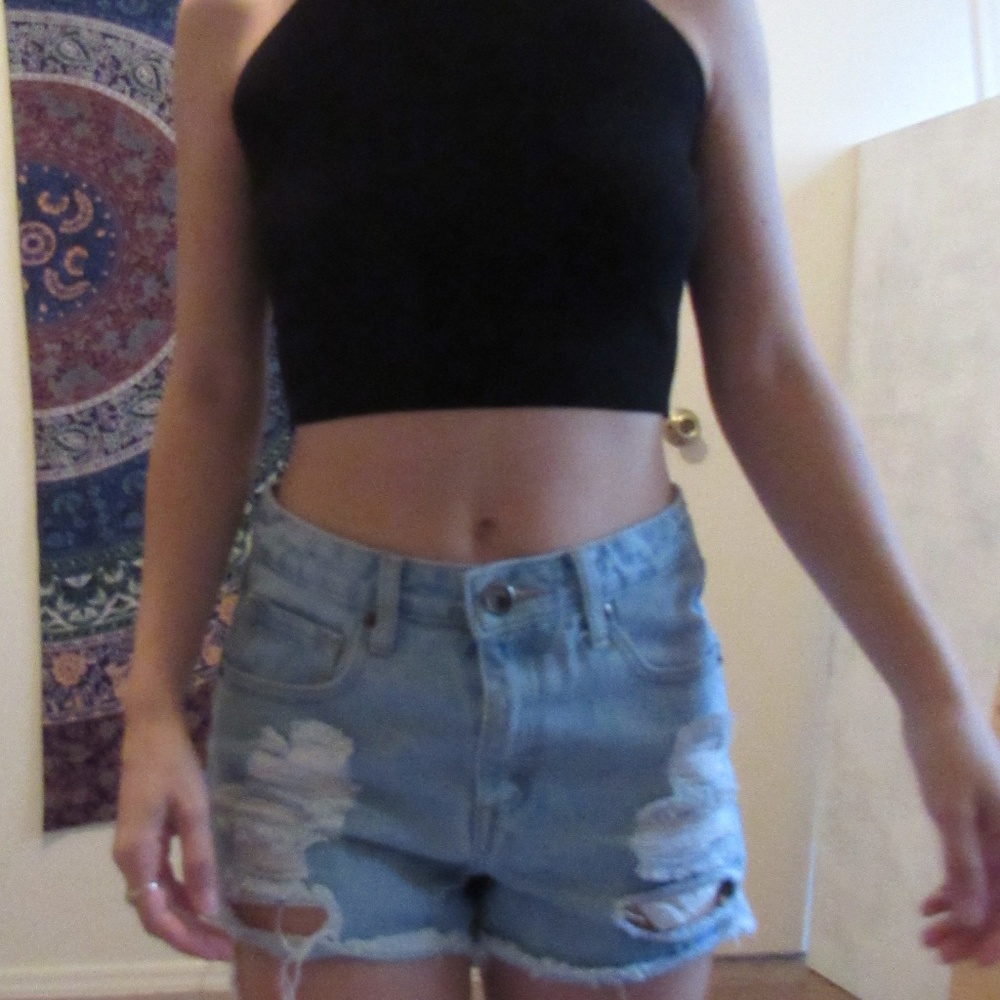 Black crop top